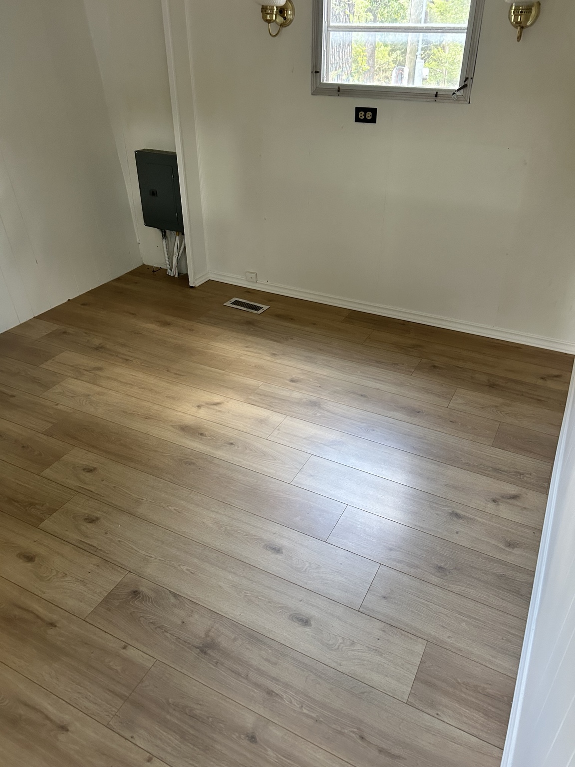 Bedroom interior thumbnail